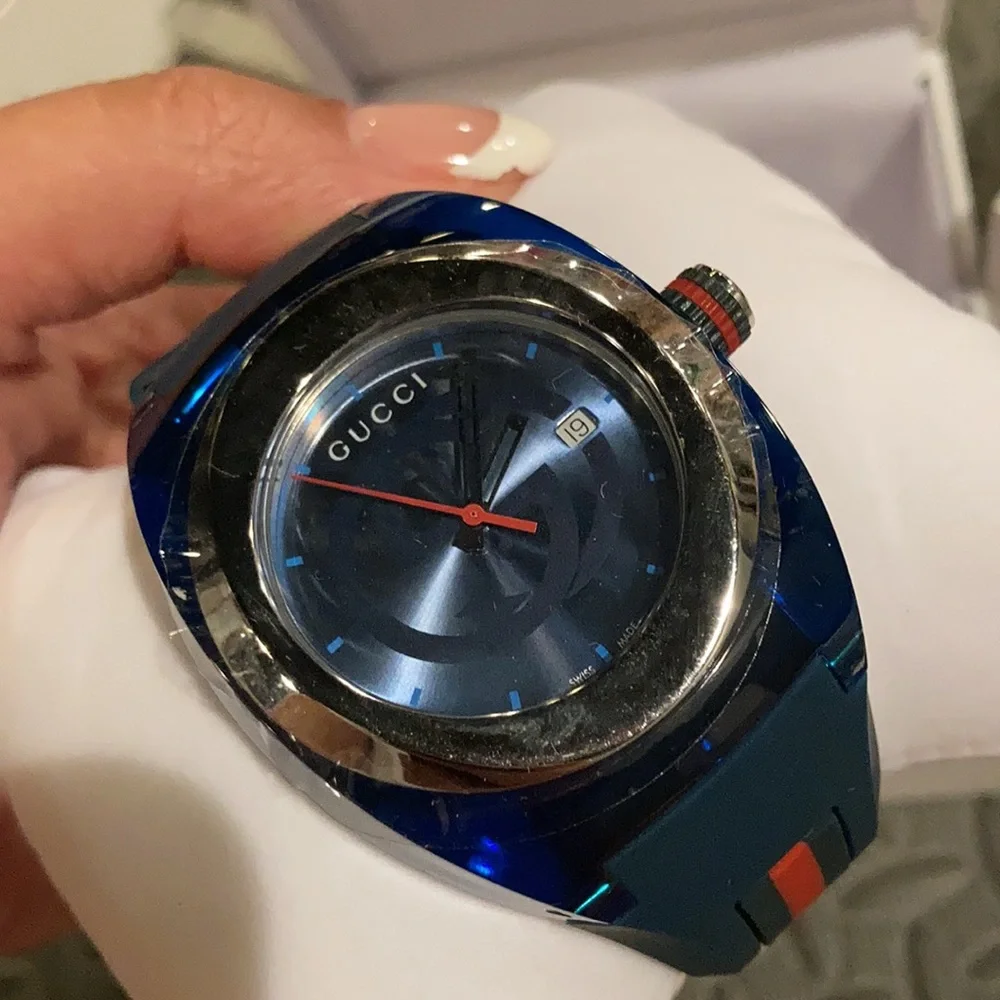 NWT blue Gucci sync unisex watch - Picture 8 of 11
